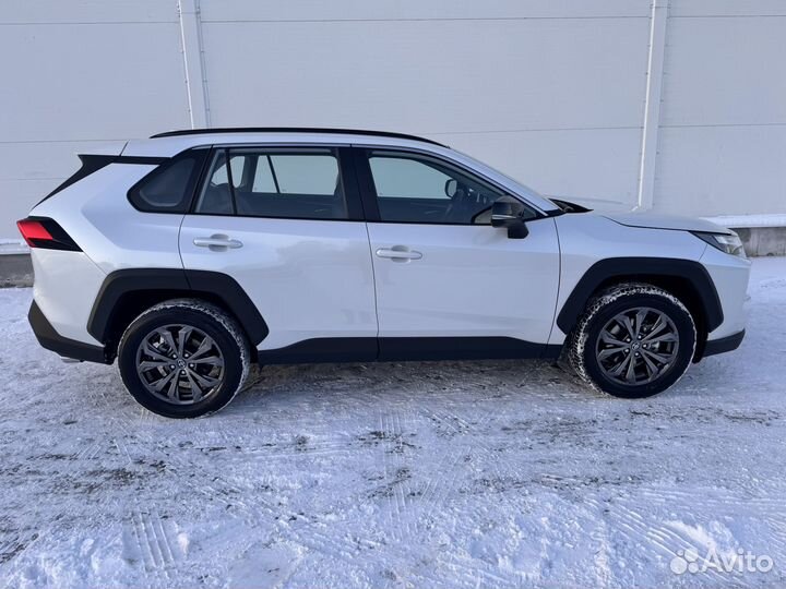 Toyota RAV4 2.0 CVT, 2024, 17 км