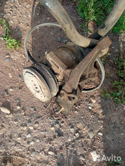 Компрессор кондиционера. Нива Шевроле