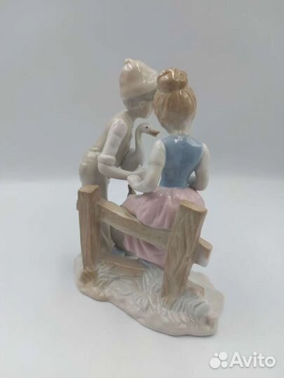 Винтажная статуэтка 