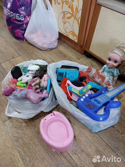 Детские игрушки