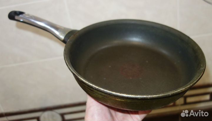 Сковорода Tefal 23 см