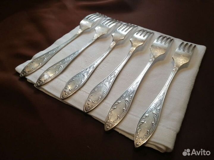 Вилки. Мельхиор. 7 шт