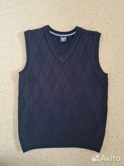 Жилет школьный для мальчика. Р.140