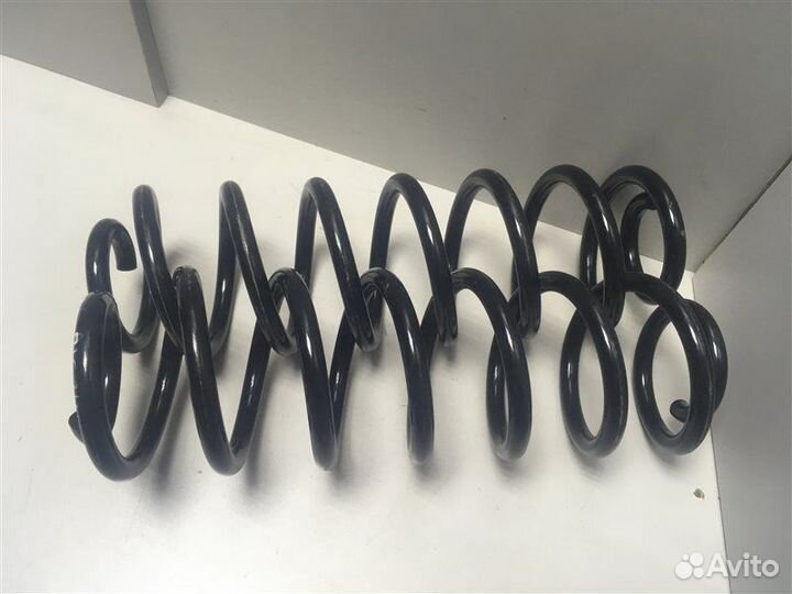 Пружина задняя Volkswagen Passat B6 2005-2010