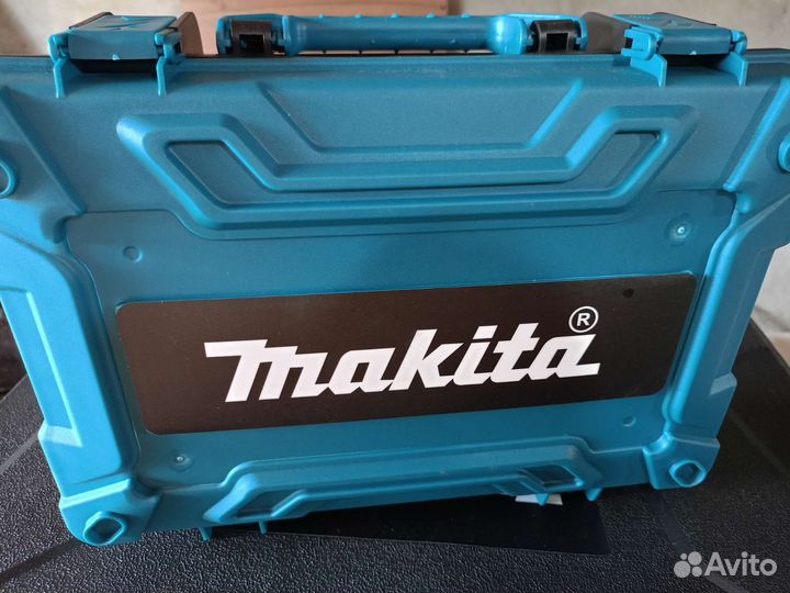 Шуруповерт для ледобура makita