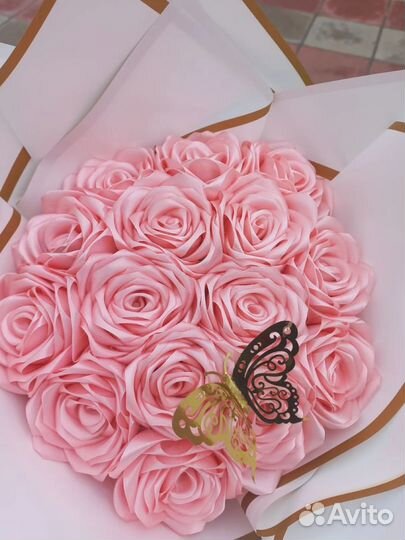 Букет из атласных лент