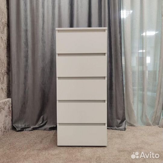 Комод белый