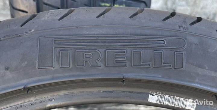 Pirelli P Zero 275/35 R21