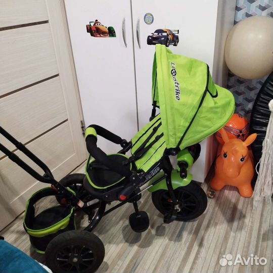 Трехколесный велосипед коляска