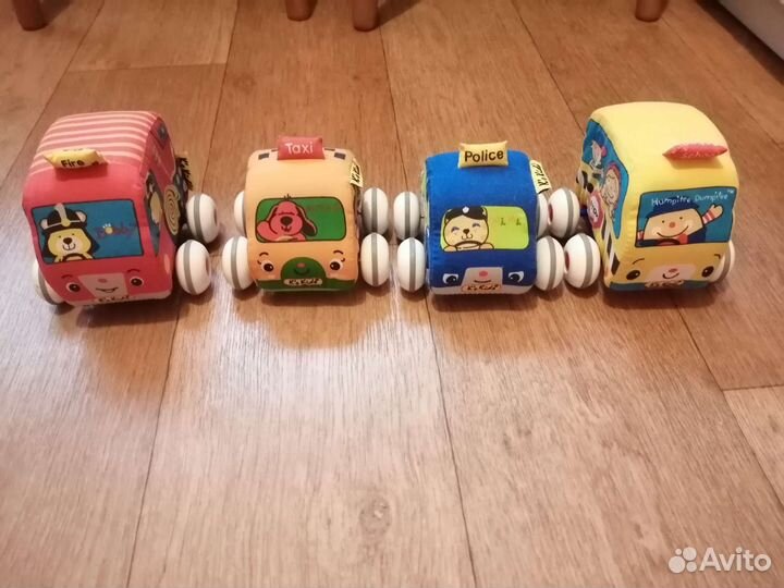 Развивающие игрушки пакетом