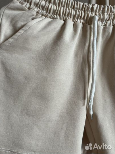 Спортивный костюм Nike женский новый 44 46