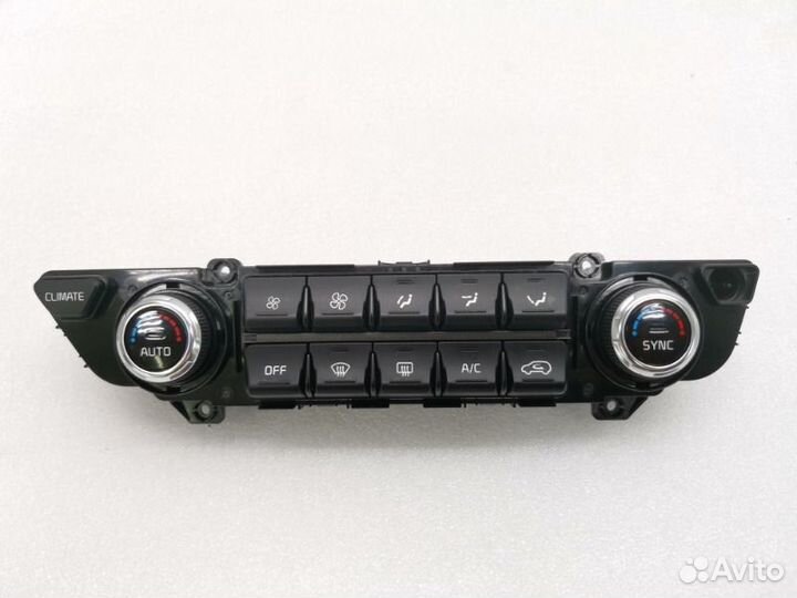 Блок управления климат-контролем Kia Sportage 4