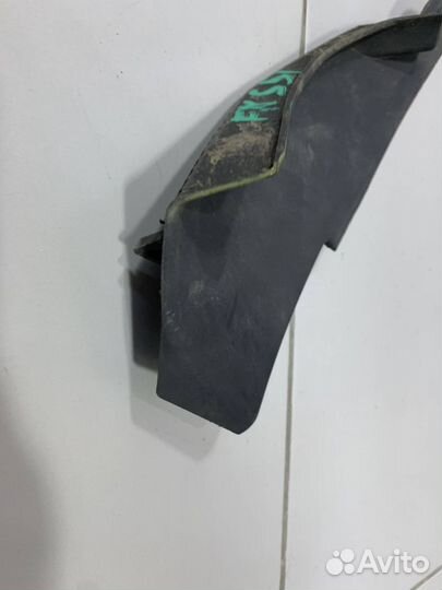 Накладка лобового стекла