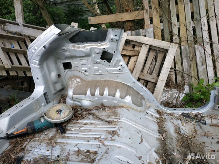 Крыло заднее правое Ssang Yong Actyon 1