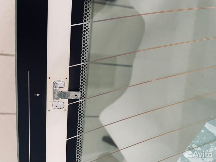 Заднее стекло hyundai solaris 4D SED 2010- стекло