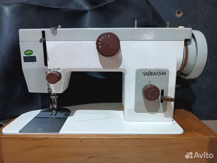 Швейная машина Чайка 134 А