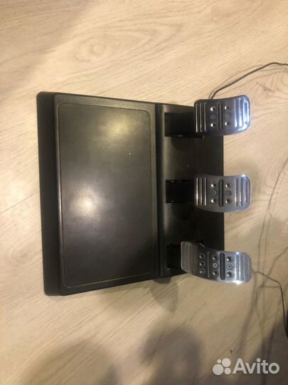 Руль комплект Thrustmaster T300 Alcantara Edition