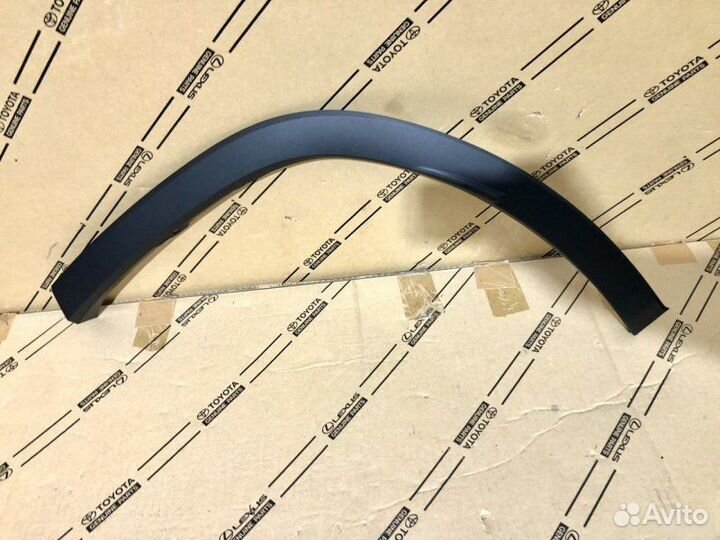 Накладка крыла задняя левая Lexus Rx 4