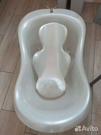 Ванночка для купания с горкой