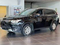 Mitsubishi Outlander 2.0 CVT, 2014, 157 000 км, с пробегом, цена 1 649 900 руб.