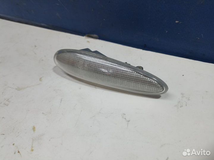 Повторитель в крыло Fiat Albea седан 1.4 2011