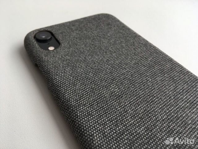 Чехол для iPhone XR (пластик, покрыт тканью)