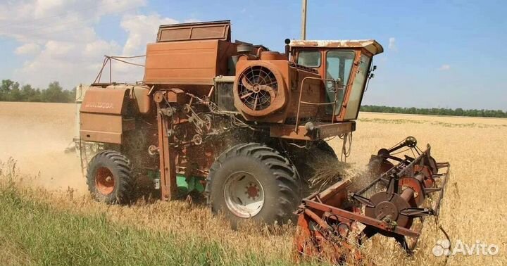 Комбайн Ростсельмаш Дон 1500А, 1991