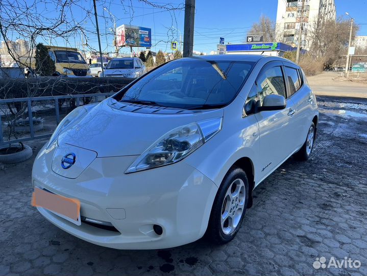 Nissan Leaf AT, 2011, 135 000 км