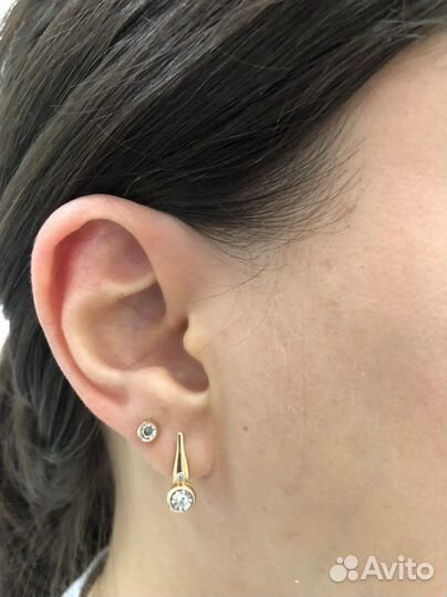 Прокол ушей. studex