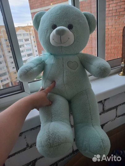 Плюшевый медведь