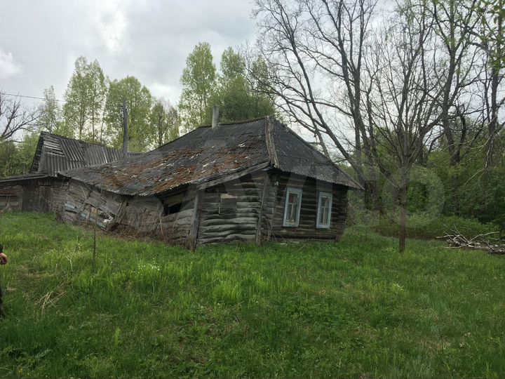 Дом 28 м² на участке 14 сот.