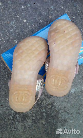 Обувь пакетом на девочку