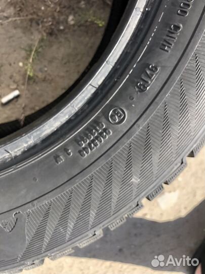 Gislaved NordFrost 100 225/55 R17