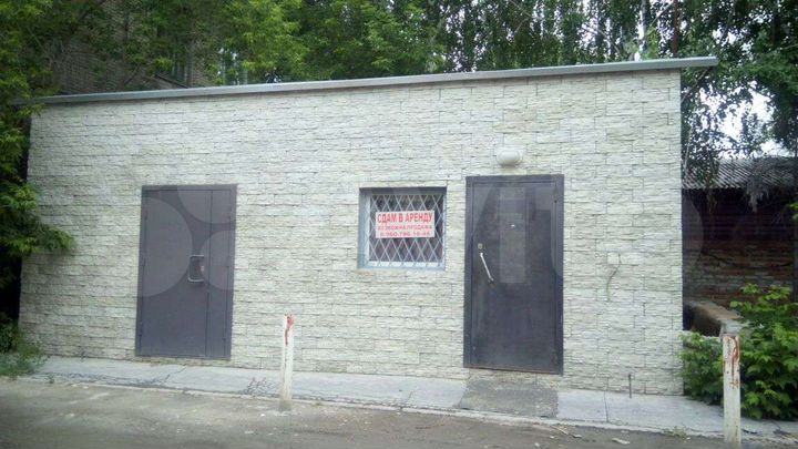 Гараж, > 30 м²