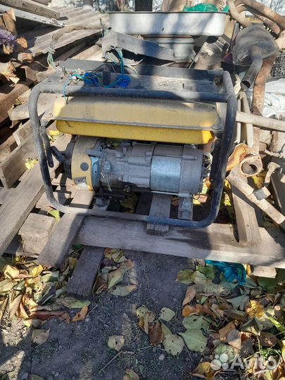 Генератор бензиновый на запчасти