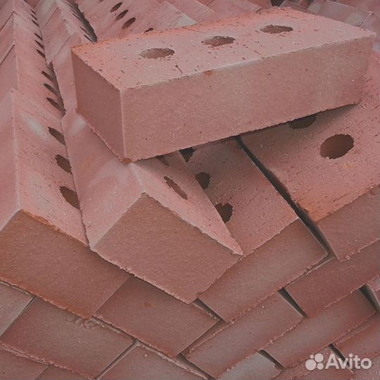 Прочный керамический кирпич