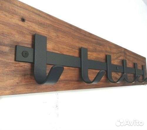 Вешалка настенная