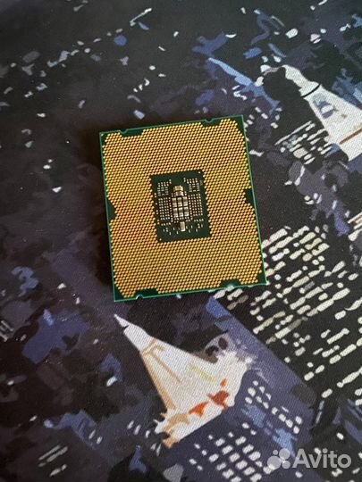 Процессор inetel core i7-3820 3.6GHZ