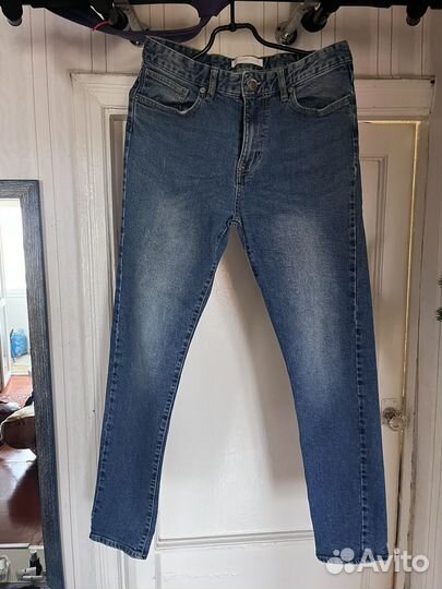 Джинсы