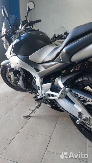 Suzuki GSR 600 2006г