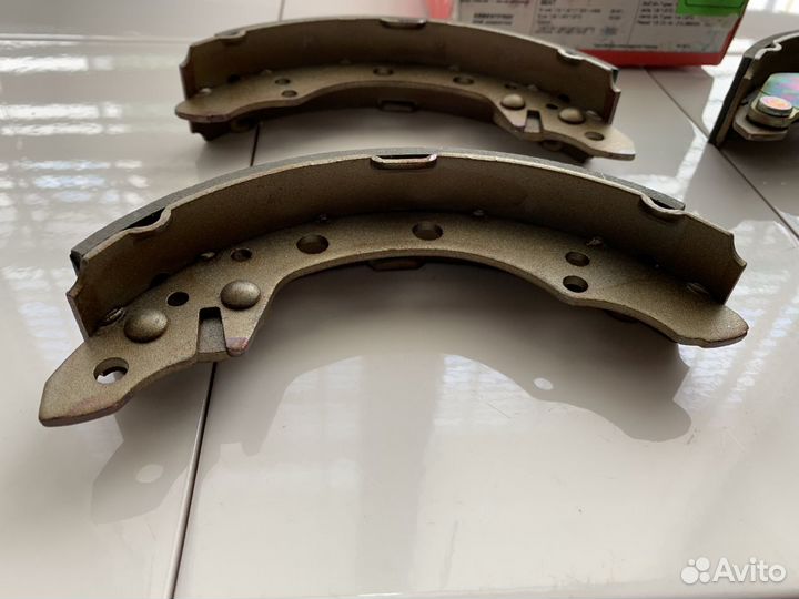 Колодки задние барабанные Audi 80 90 1989-1999