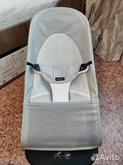 Шезлонг babybjorn