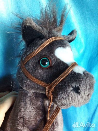 Лошадка небольшая интерактивная