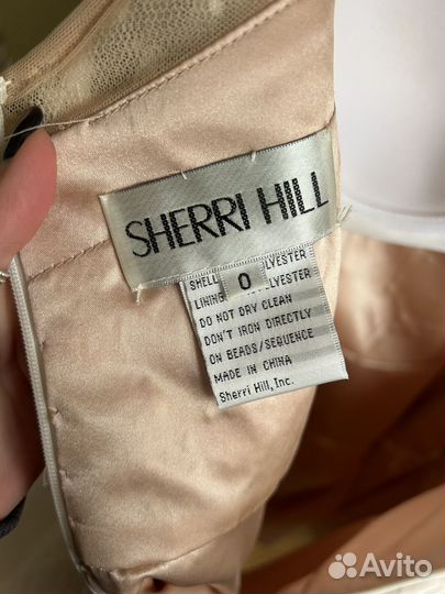 Платье Sherri Hill