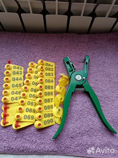 Клещи для ушных бирок