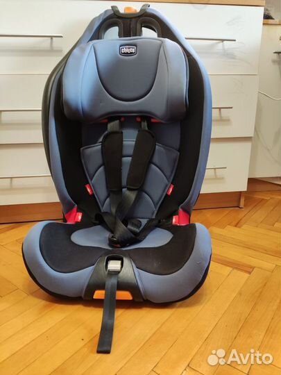 Детское автокресло 9 до 36 кг isofix chicco