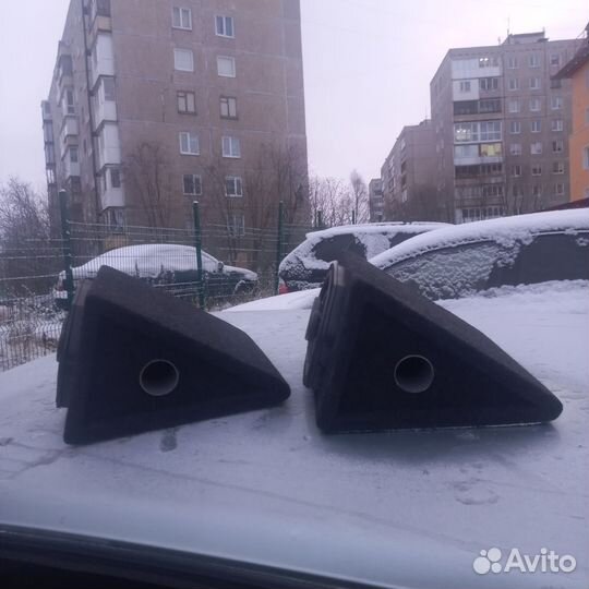 Динамики автомобильные с акустическими коробами