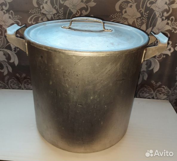 Бак алюминиевый с крышкой, 30 л