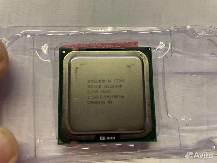 Intel E3300 Celeron, lga775, 2.5GHz/1M/800/06