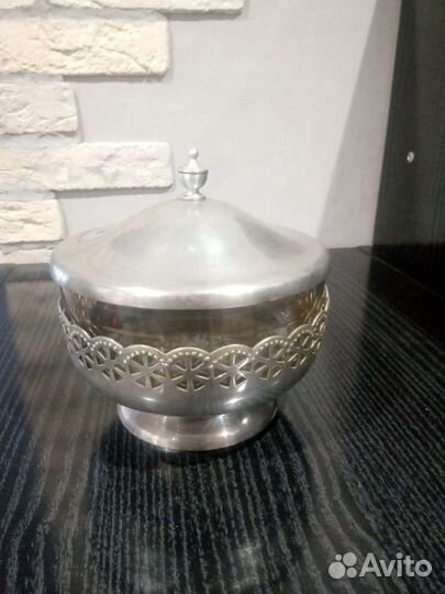 Конфетница (сахарница)